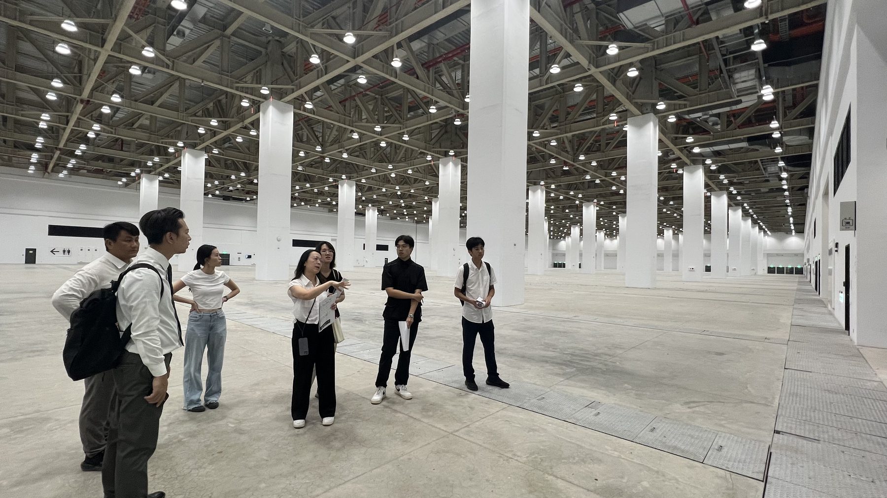 需求洞察：實地走訪與場勘
